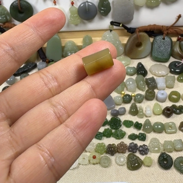 和田玉未镶嵌包链