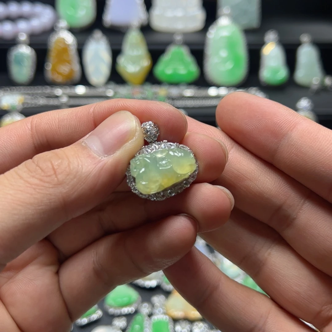 颈饰银S925镶嵌翡翠天然翡翠a货
