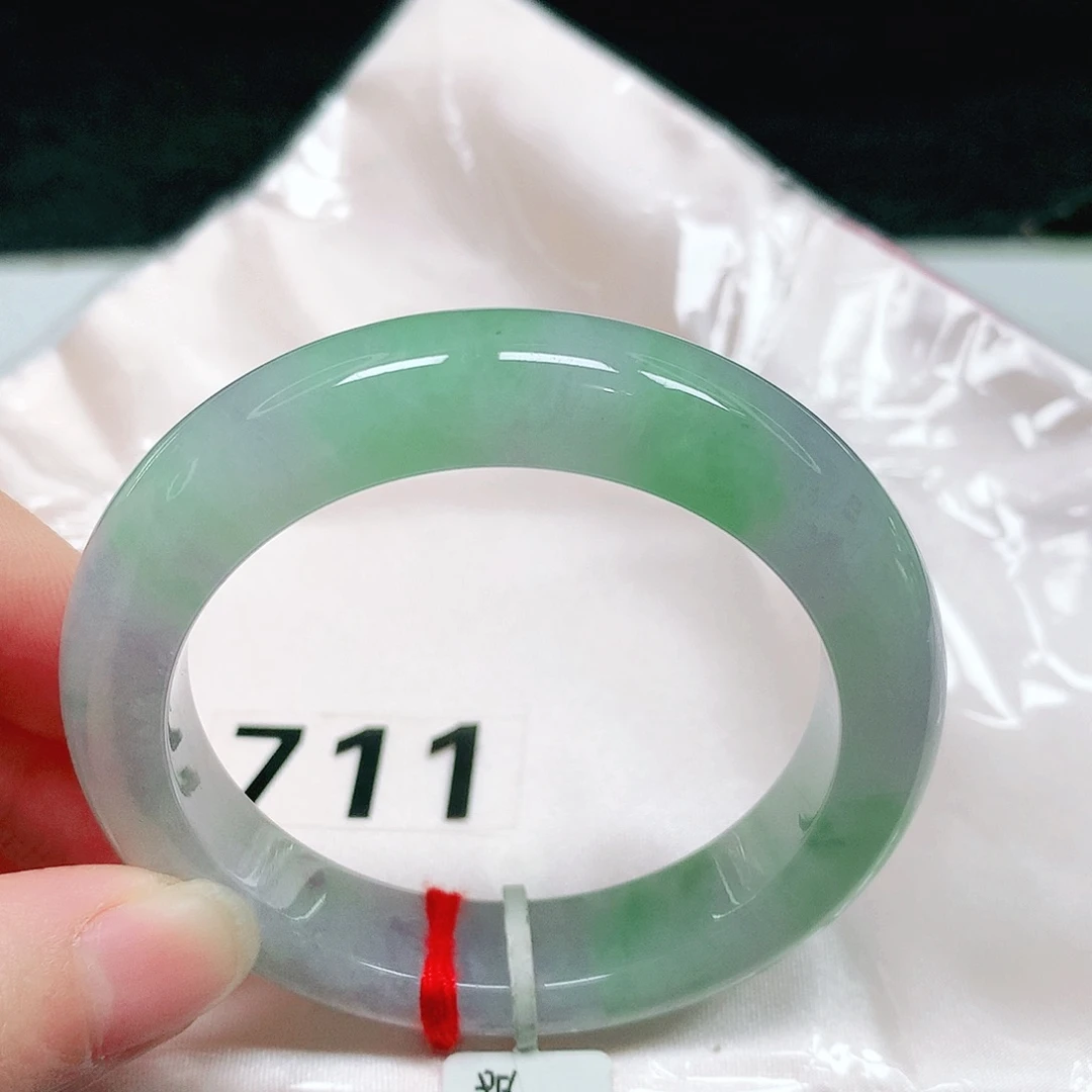 翡翠未镶嵌手镯12 号翡翠手镯