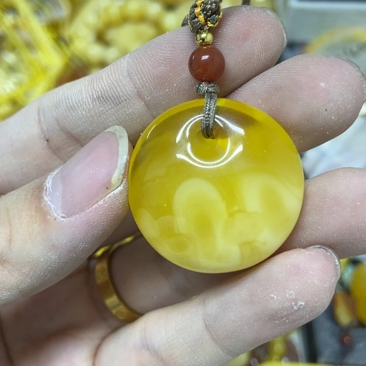 未镶嵌蜜蜡裸石吊坠