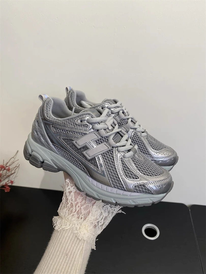 23711-7时尚老爹鞋女士鞋子跑步厚底灰色女鞋运动鞋