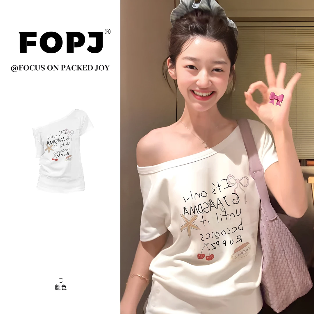 FOPJ辣妹风设计字母印花斜领露肩短袖T恤女夏季新款修身显瘦上衣