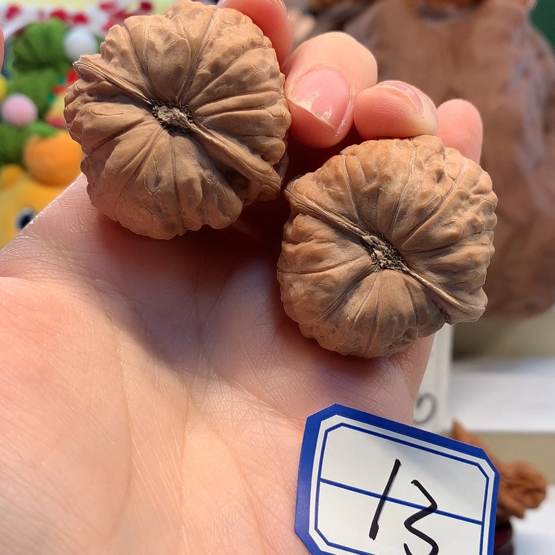 吊坠桃核41尺红皮南瓜墩