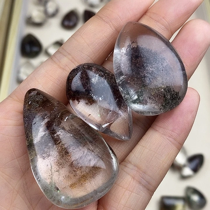 未镶嵌颈饰水晶星*水晶