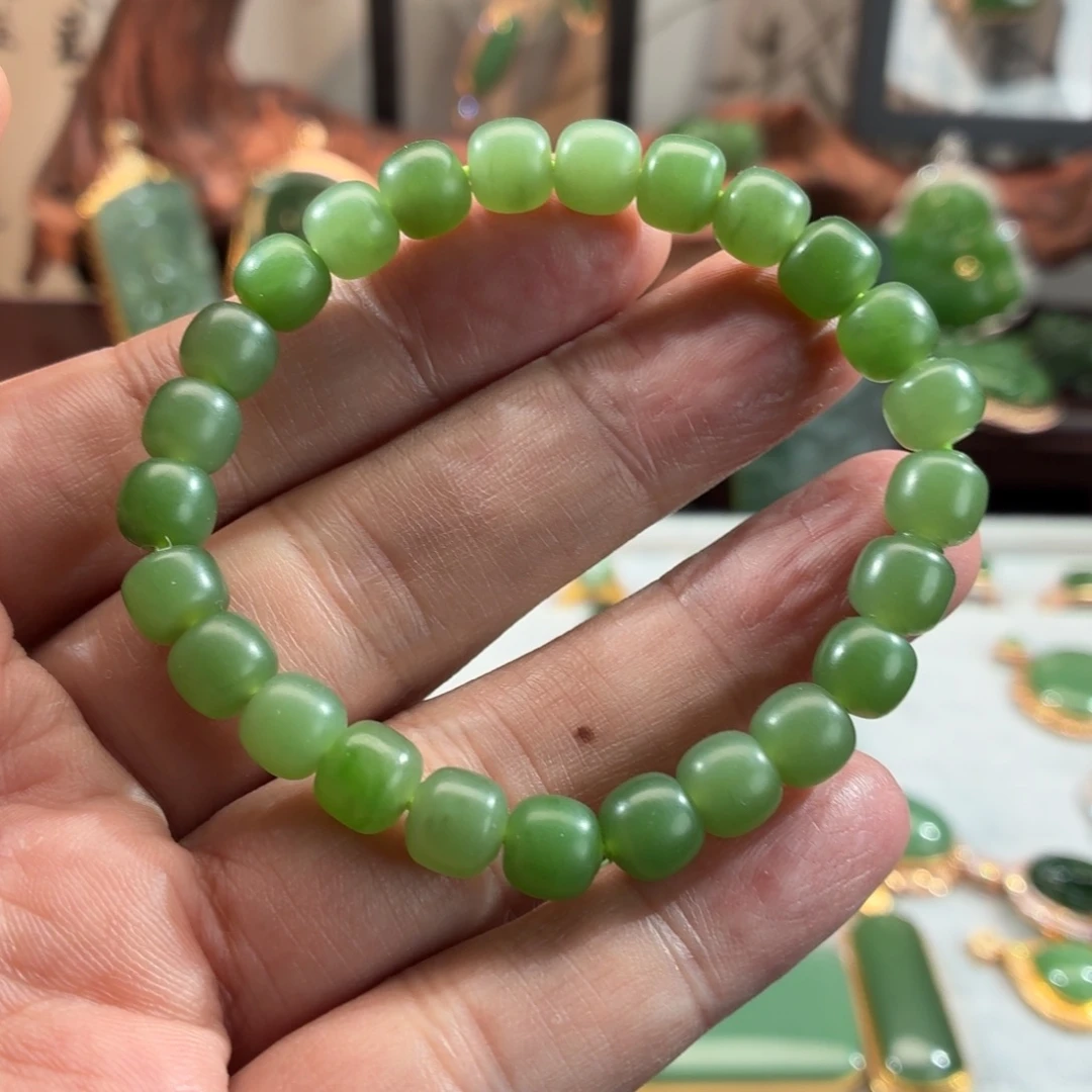 和田玉未镶嵌手串