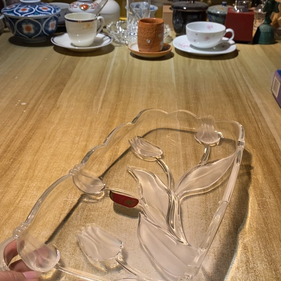 l***a易雅集工艺品有限公司
