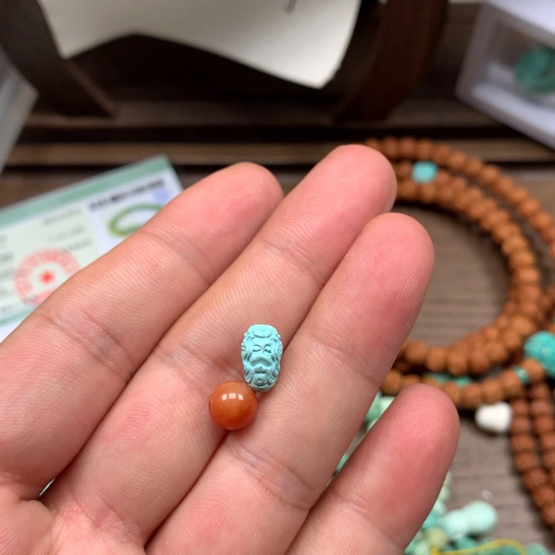 未镶嵌雕刻南红玛瑙