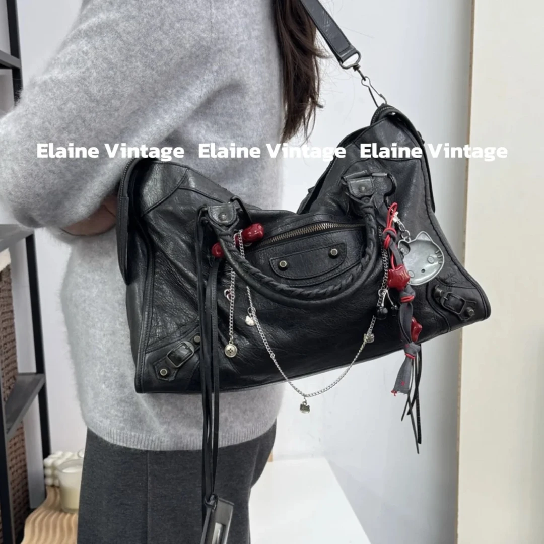 95新 Balenciaga/巴黎世家 CITY黑色铜钉机车包（38cm）/Y1005