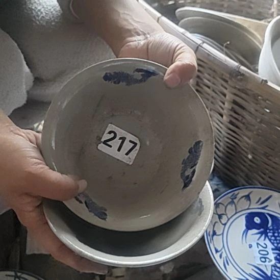 库存微瑕碗两个包邮