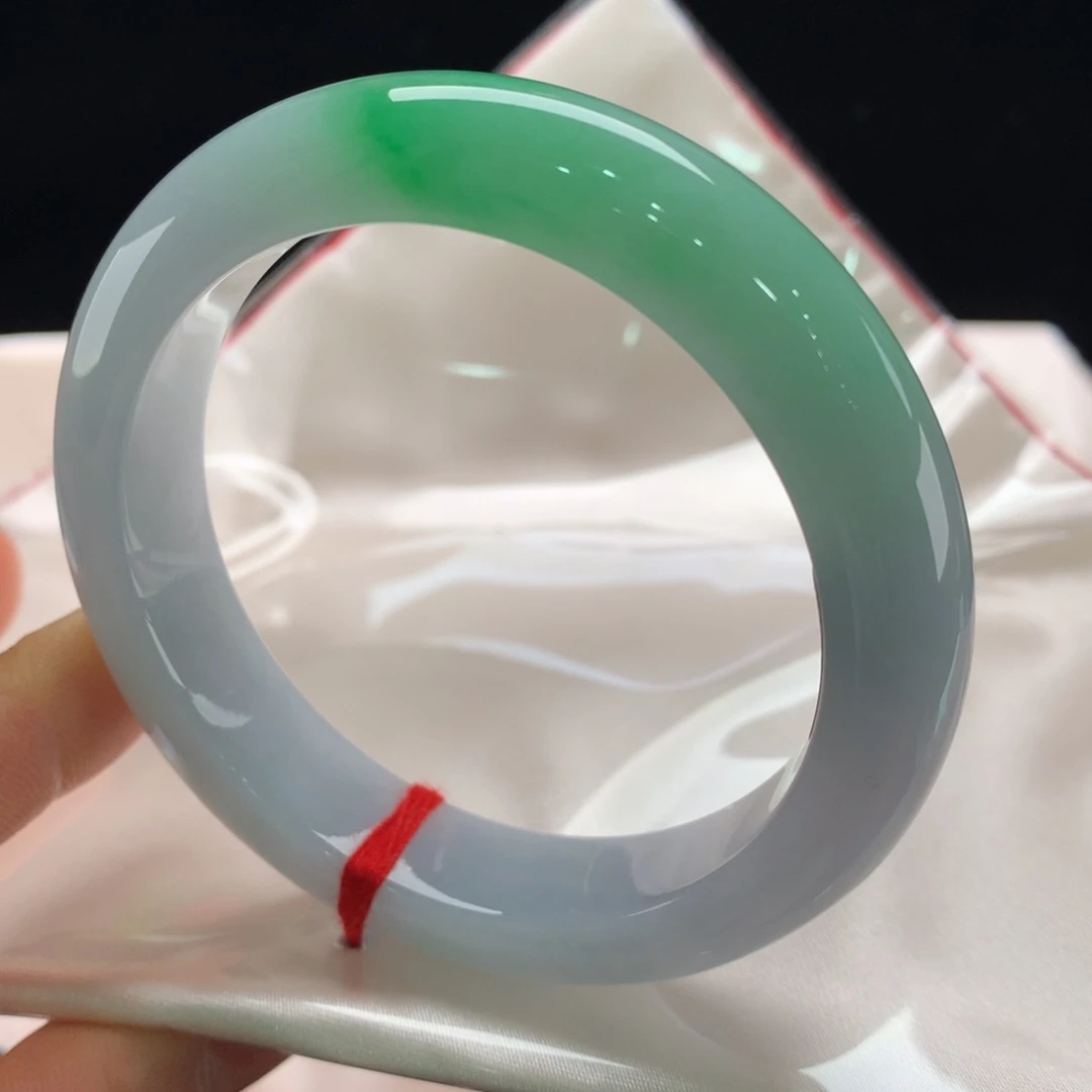 翡翠未镶嵌手镯0161