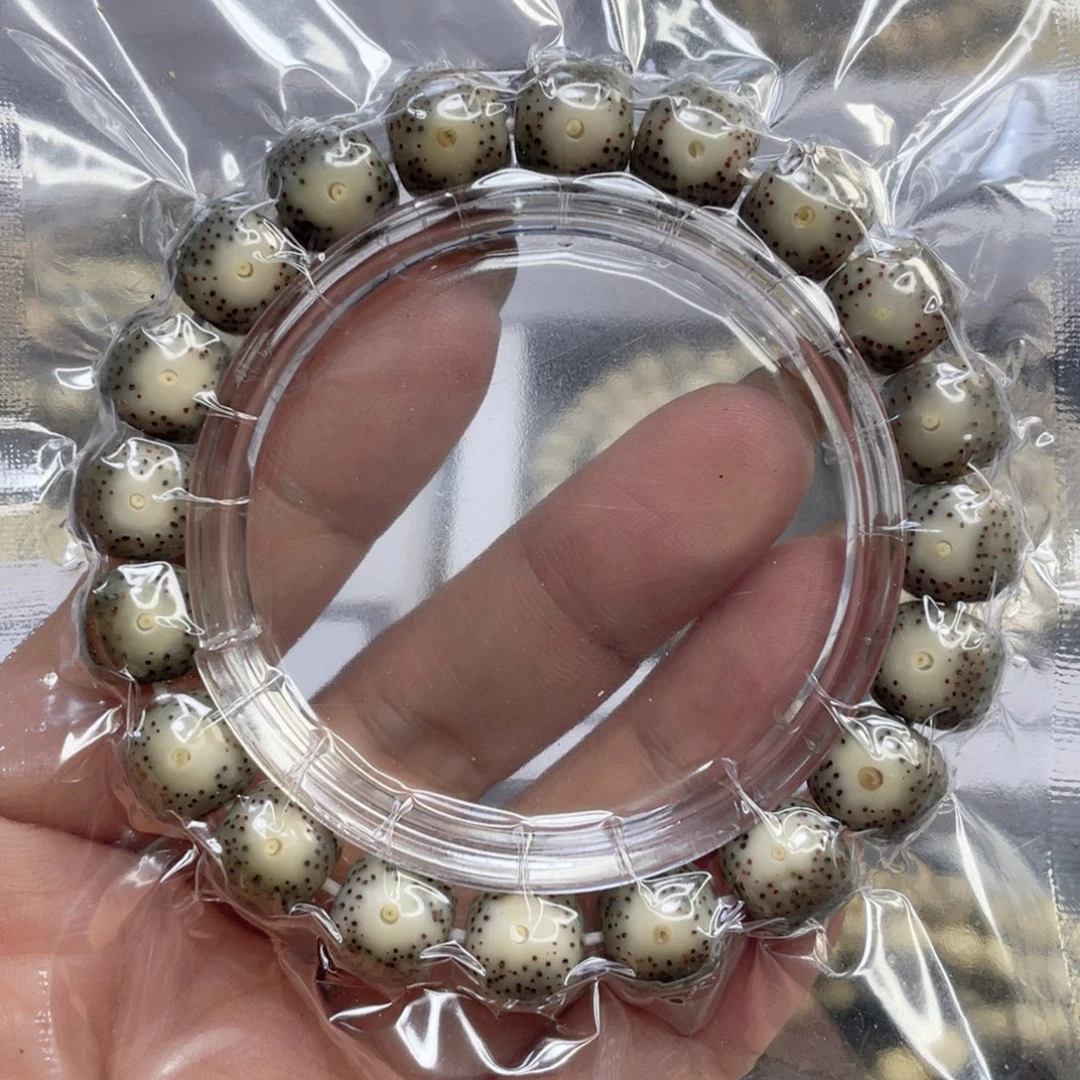 手串星月菩提石玉料糯冰大眼睛尺寸11
