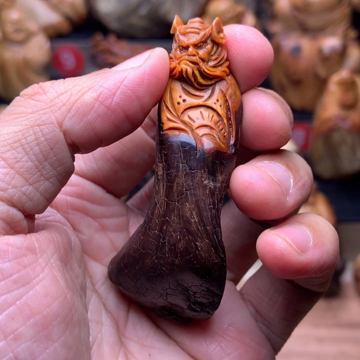 柏木（崖柏）崖柏陈化料手把件