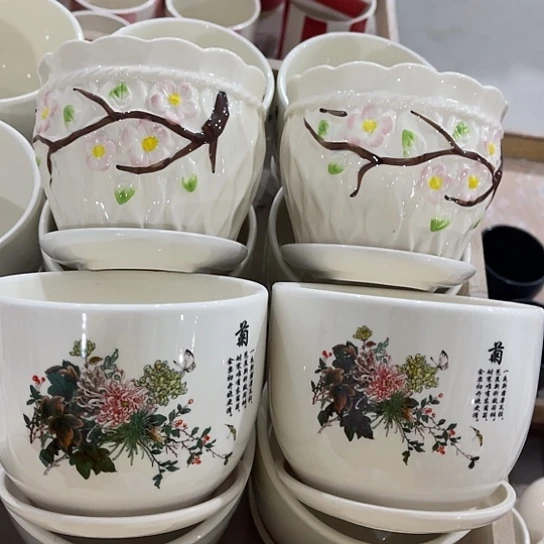 多肉绿植陶瓷花盆9.9包邮，有孔