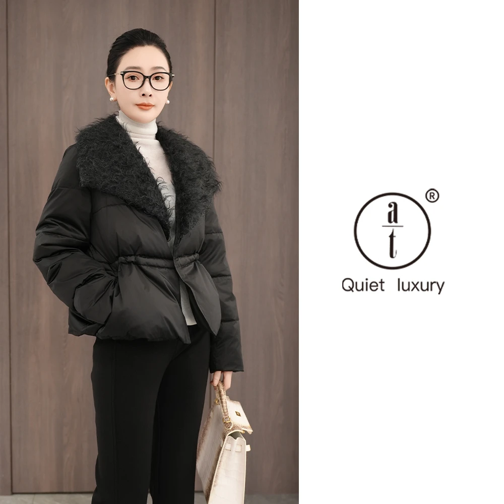 AT-90%白鹅绒+马海毛-高定马海毛大翻领鹅绒服-衣长60-ZDK256599