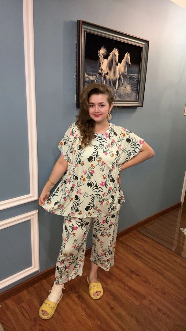 舒服女士短袖七分裤宽松透气睡衣套装