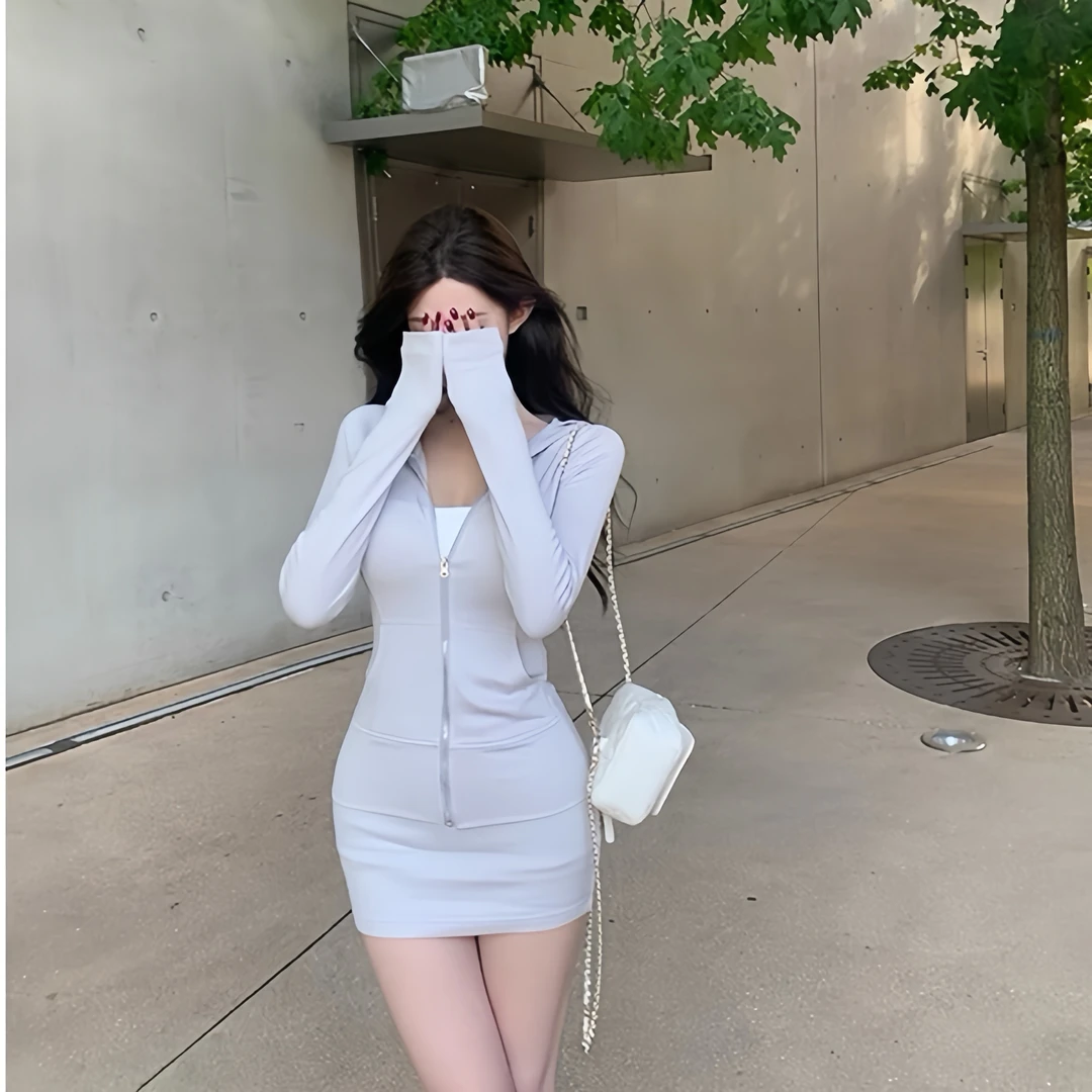 【淡人天菜】立体裁剪休闲修身连帽卫衣外套包臀裙套装女2025早秋