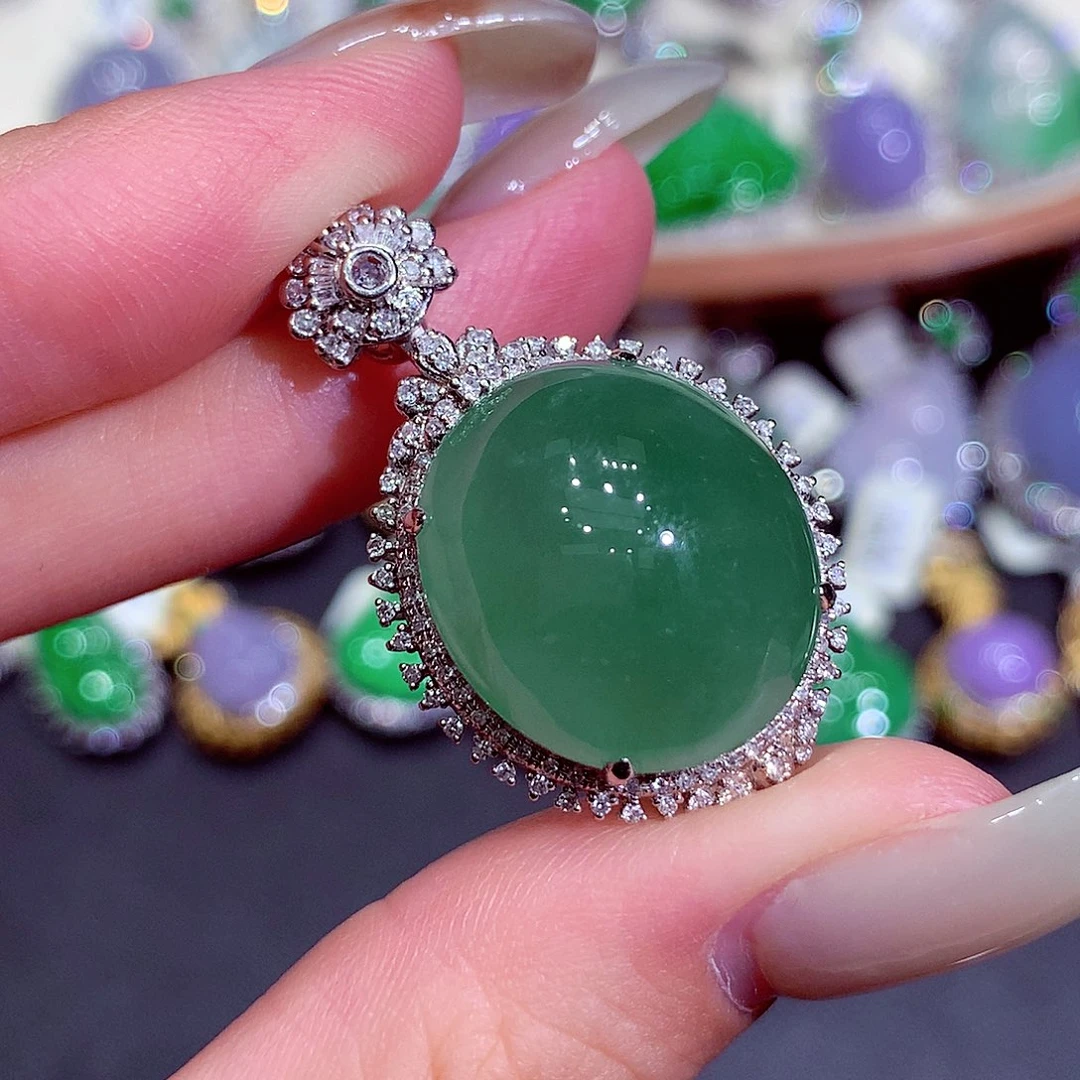 翡翠18K金镶嵌吊坠(不含链)