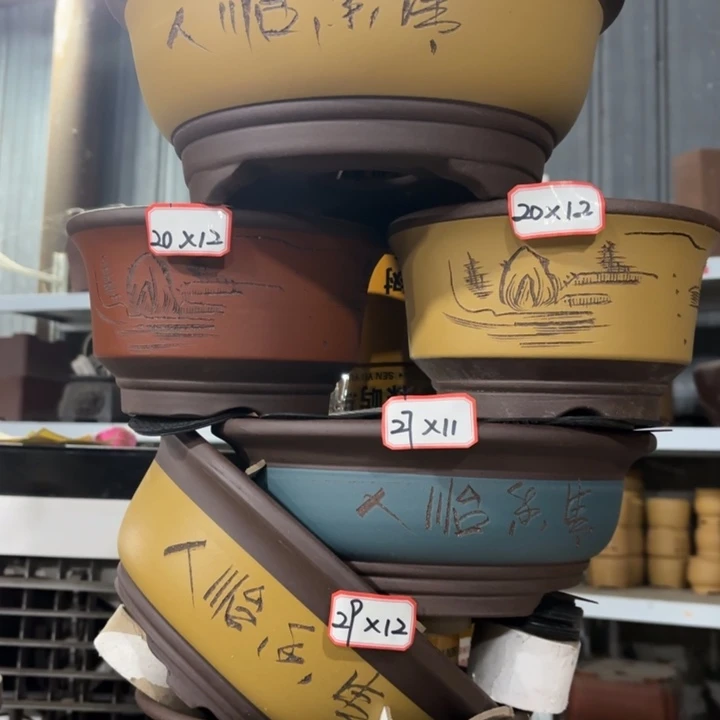 紫砂花盆100-6。