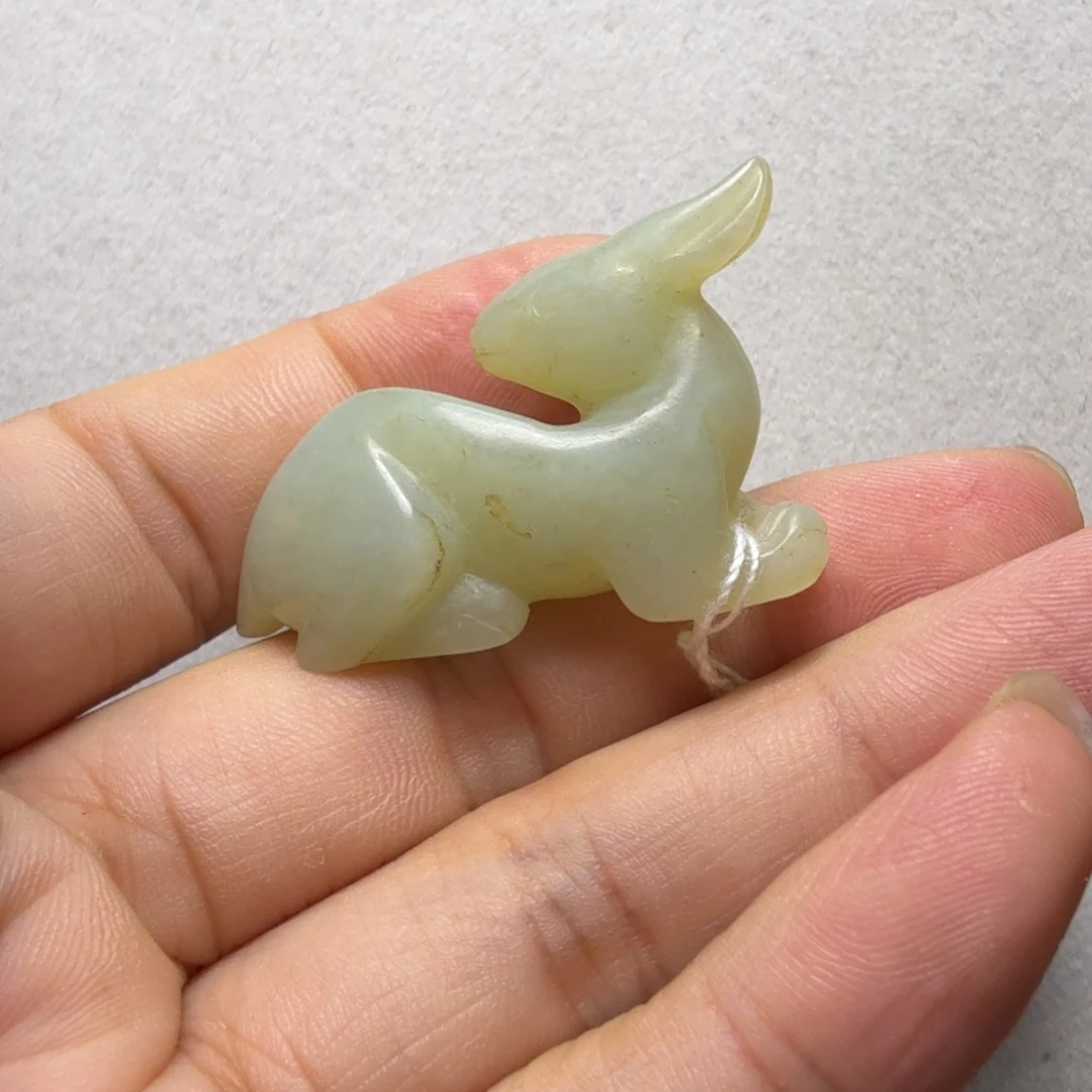来***财和田玉未镶嵌颈饰