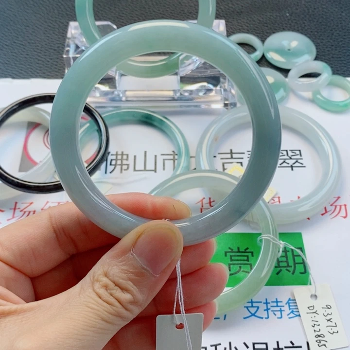 翡翠未镶嵌手镯圆条手镯54-56圈口