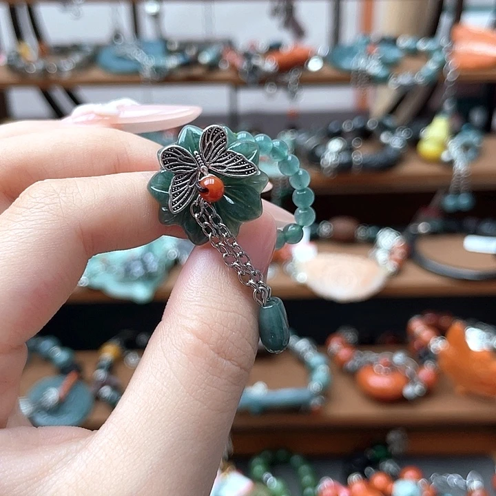 未镶嵌戒指翡翠饰品