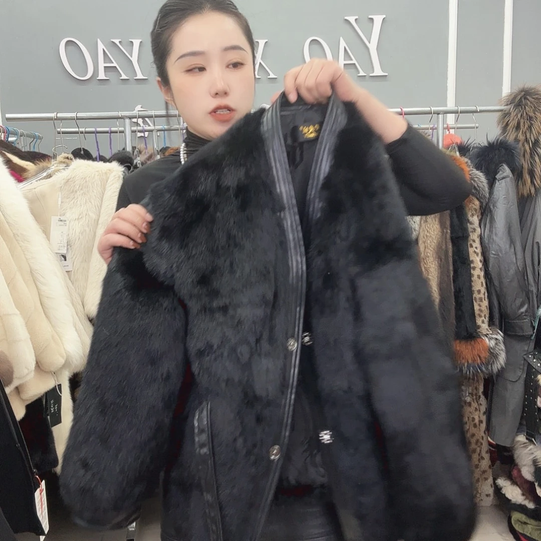 姚小妖家高端皮草