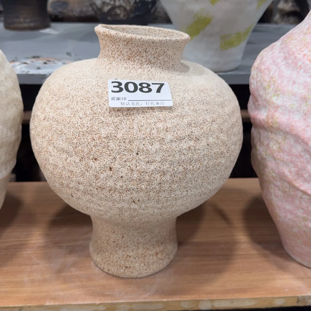 岛***儿摆件景德镇高温花瓶编码3087高30口8默认无孔