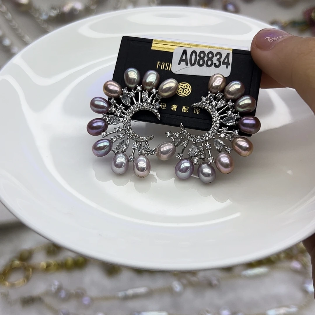 银S925镶嵌淡水珍珠耳饰