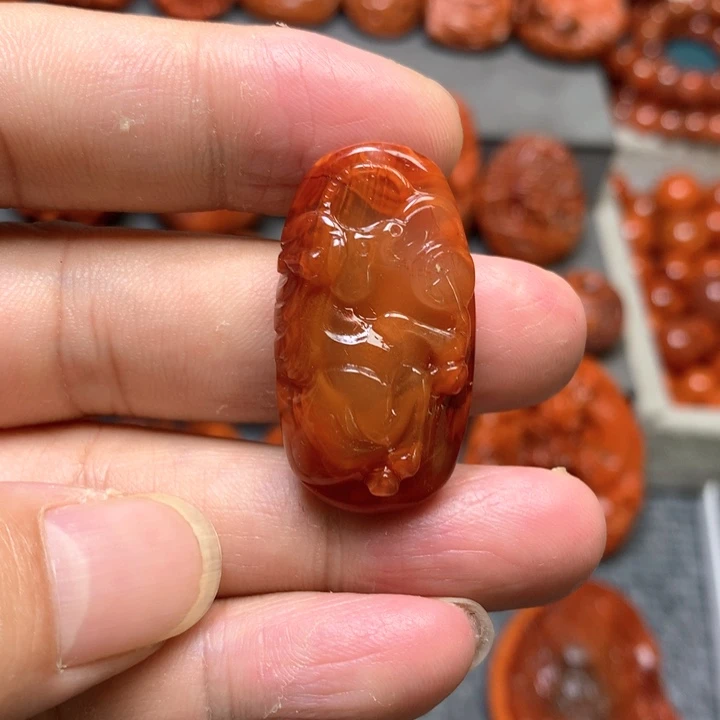 吊坠(不含链)未镶嵌南红玛瑙自**在