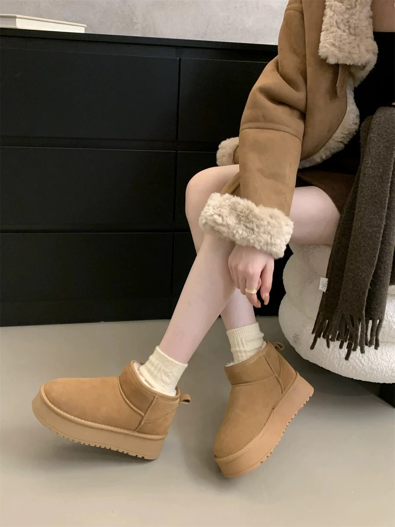 君君厚底绒面雪地靴JS跟高4厘米5854