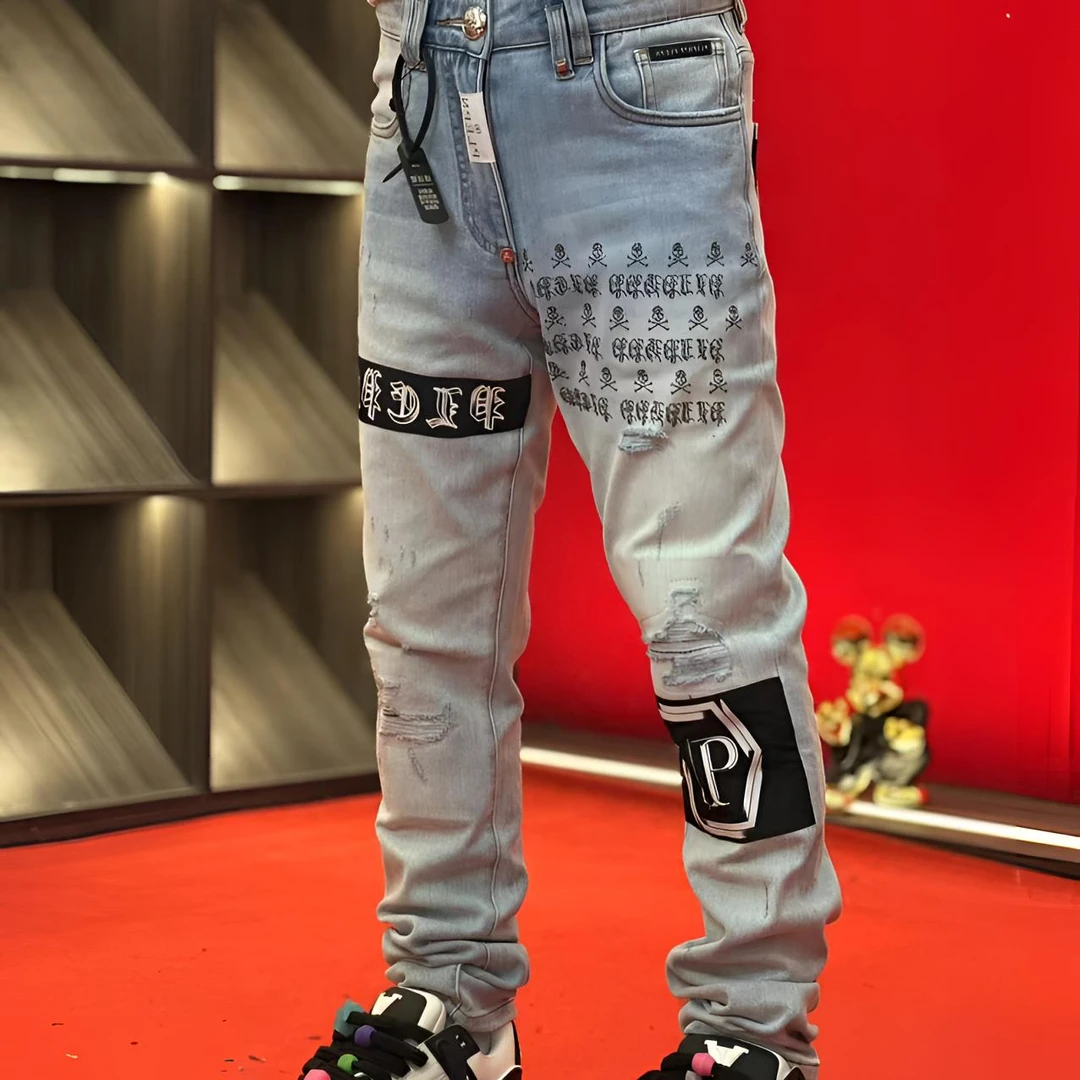 PP正品25新款刺绣潮牌设计师牛仔破洞男士弹力修身蓝色牛仔裤9941