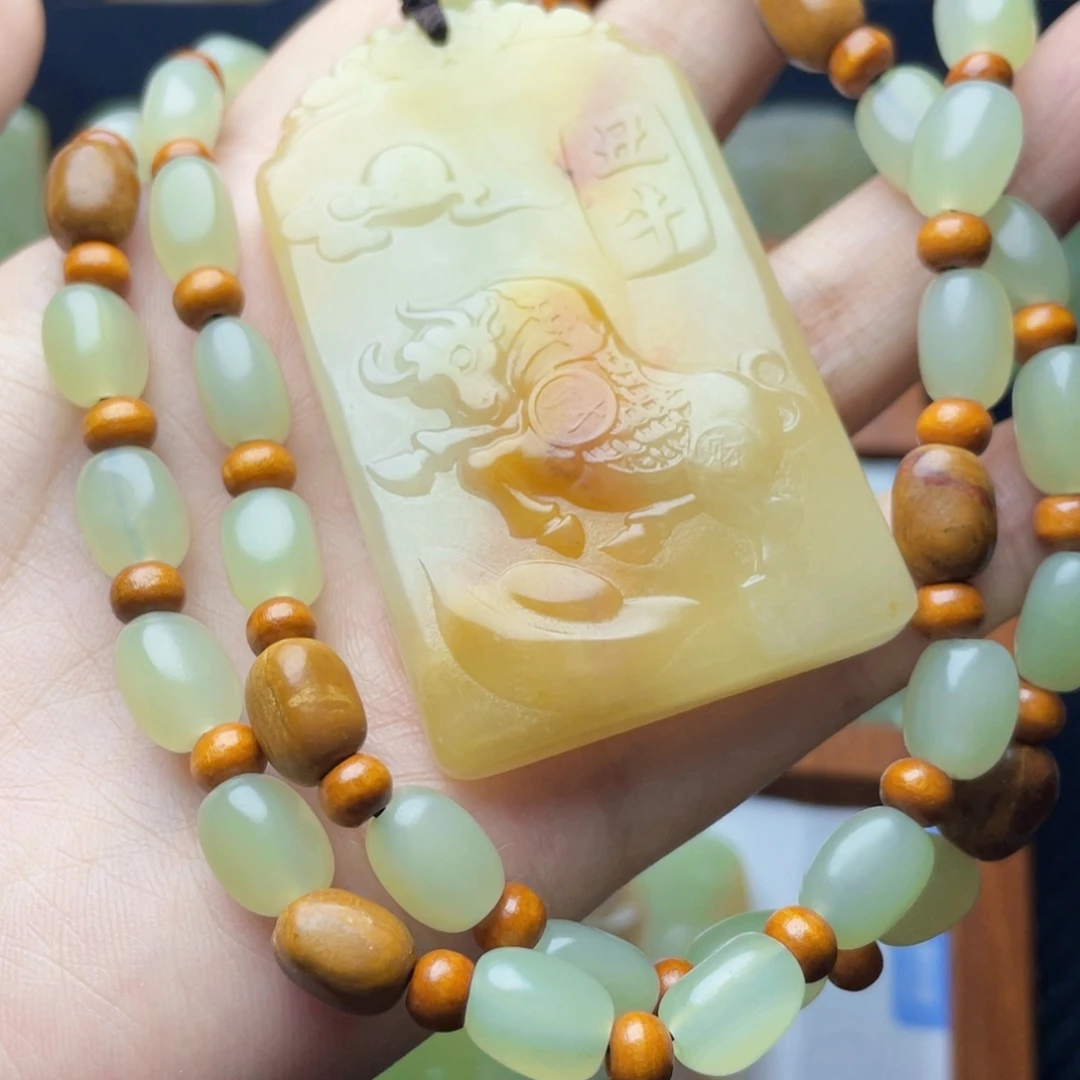 車*頂新疆昆仑山料牌形