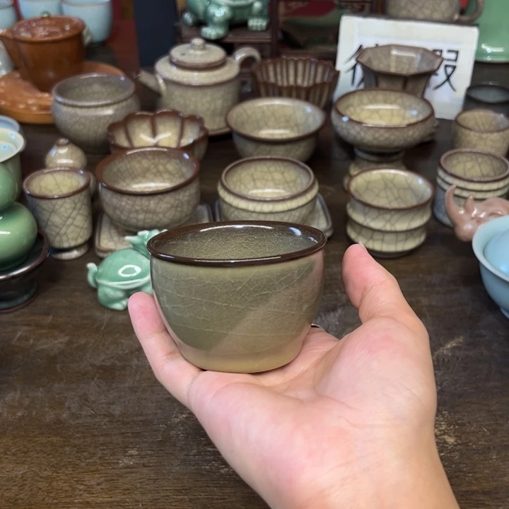 青瓷微瑕浮力特价