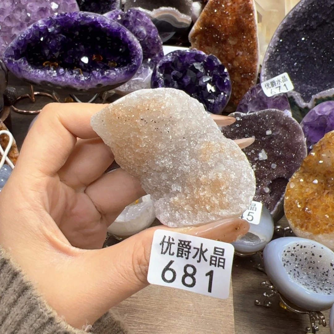 未镶嵌大型摆件（非配饰）水晶681