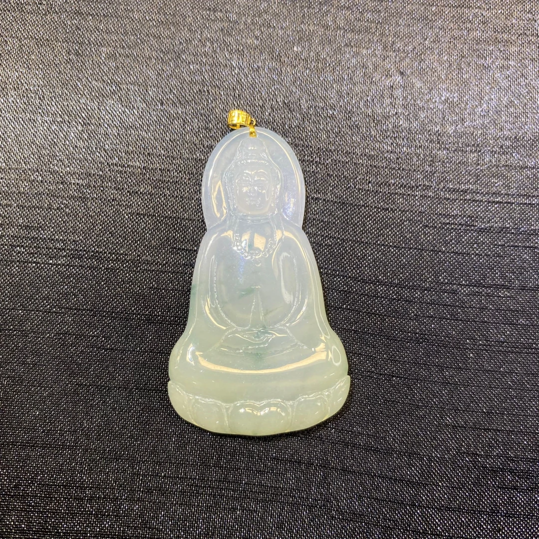 38天然缅甸翡翠A货冰飘蓝花素衣观音/400136/北京银座拍卖