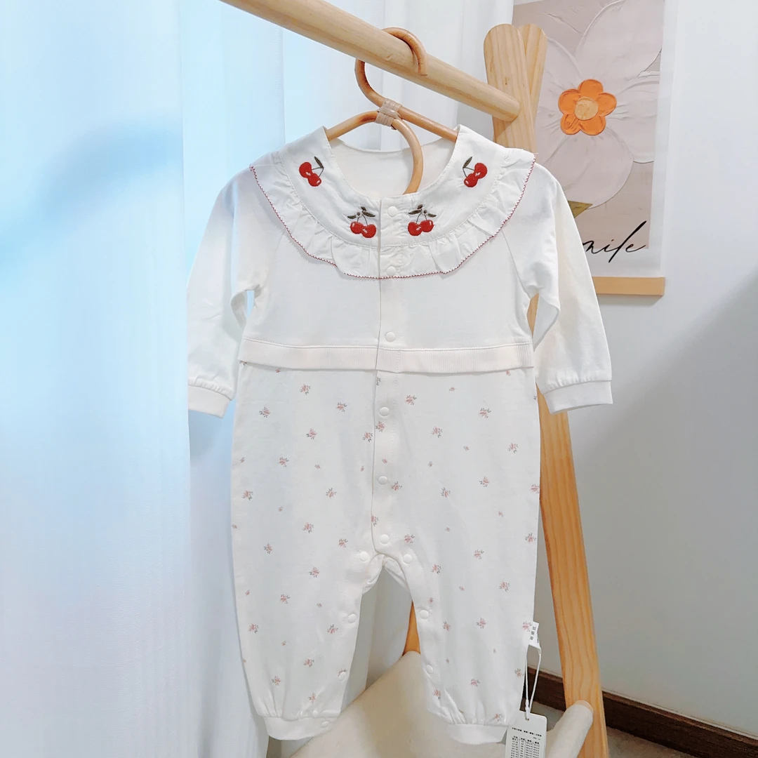 娃丽比2025新款婴儿连体衣春夏款女宝宝哈衣爬服新生儿衣服外出服