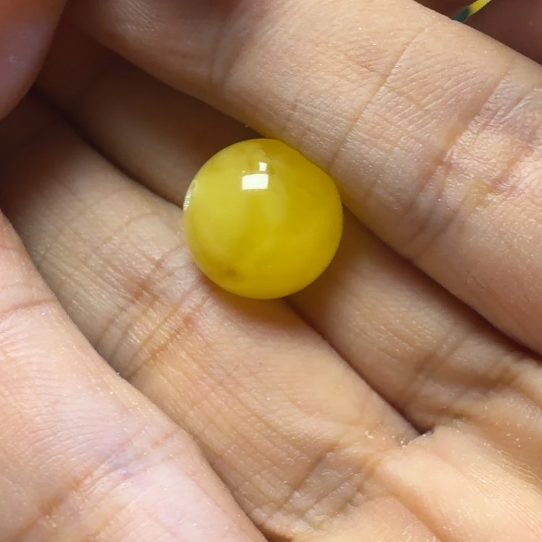 未镶嵌蜜蜡珠宝奇石白****家