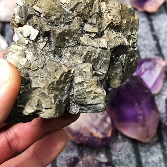 珠宝半成品水晶未镶嵌