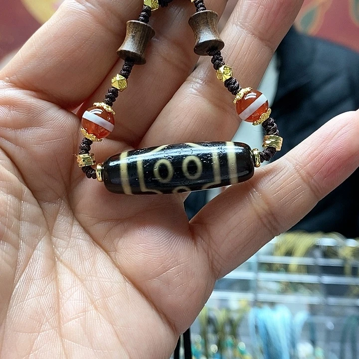 玛瑙/玉髓颈饰合金