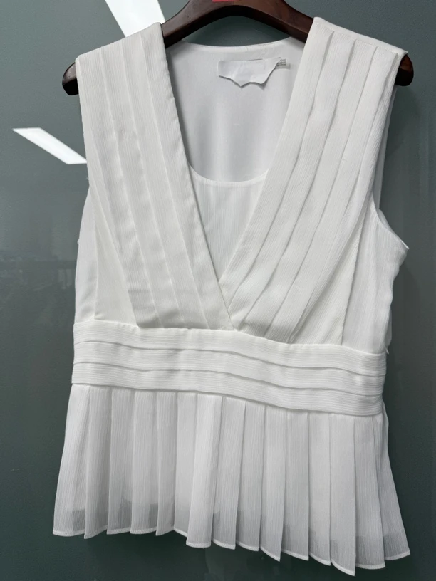 外贸时尚尾货女装女士春夏修身气质白色夏季显瘦无袖百搭休闲