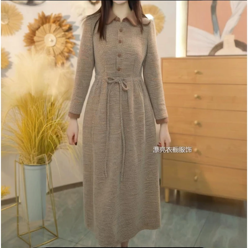 2025秋冬中腰拼接长袖秋季显瘦连衣裙女装裙子中长款修身
