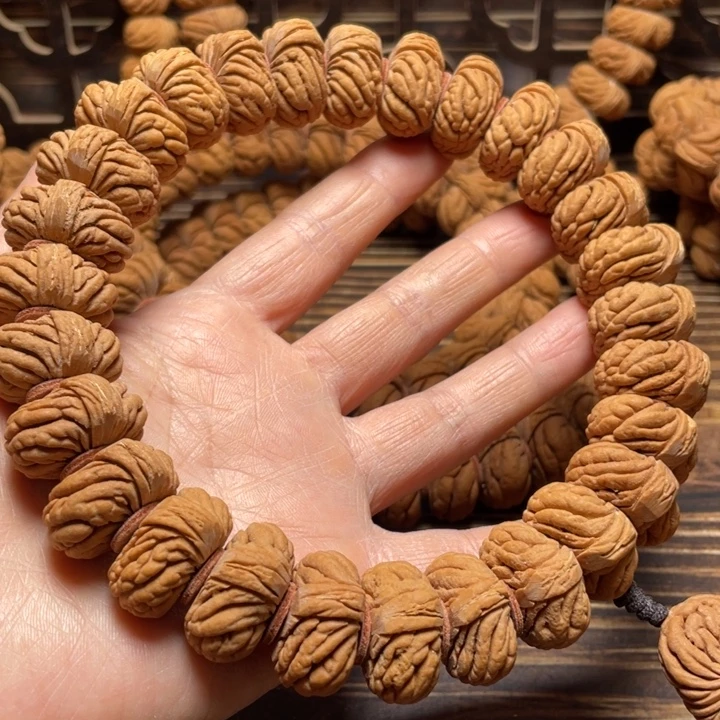 王***贤手串桃核五爪手持232712