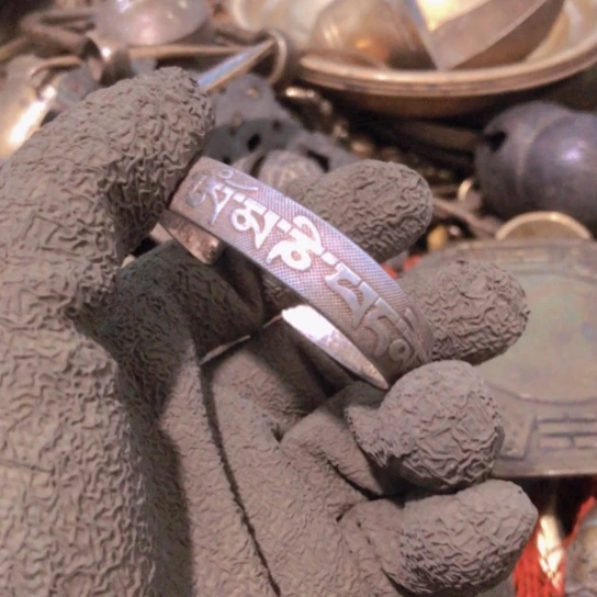 好***安闪电购铜摆件工艺品