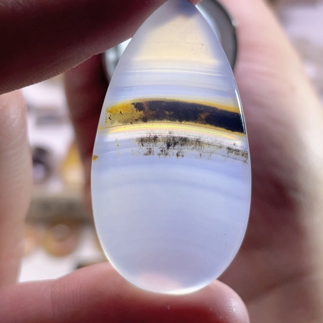 玛瑙/玉髓未镶嵌珠宝奇石