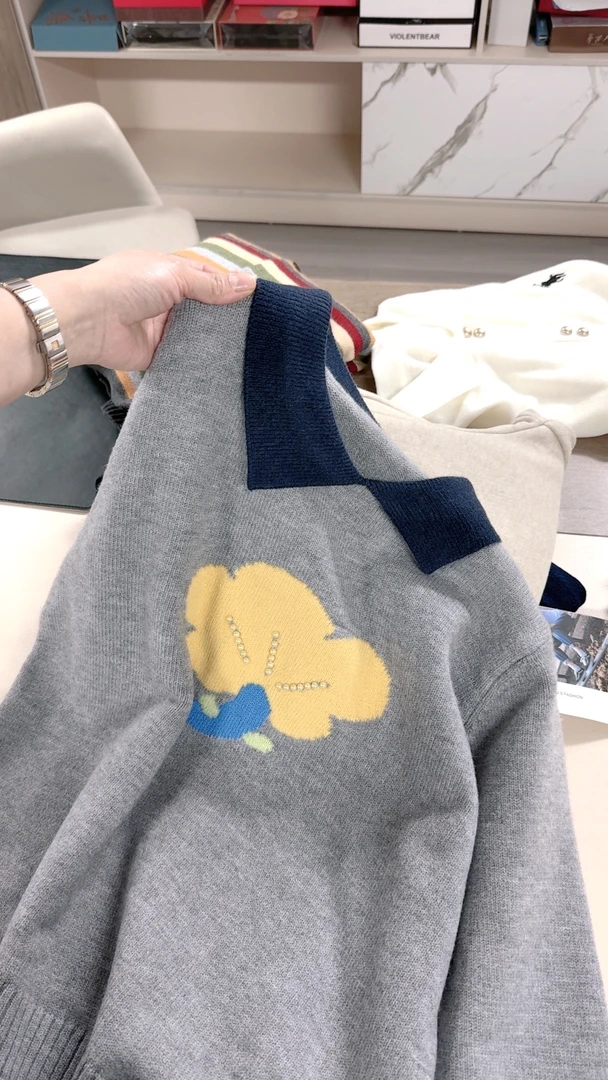 XS809时尚休闲秋冬装上衣