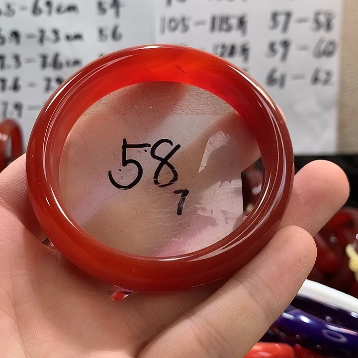 玛瑙/玉髓手镯未镶嵌