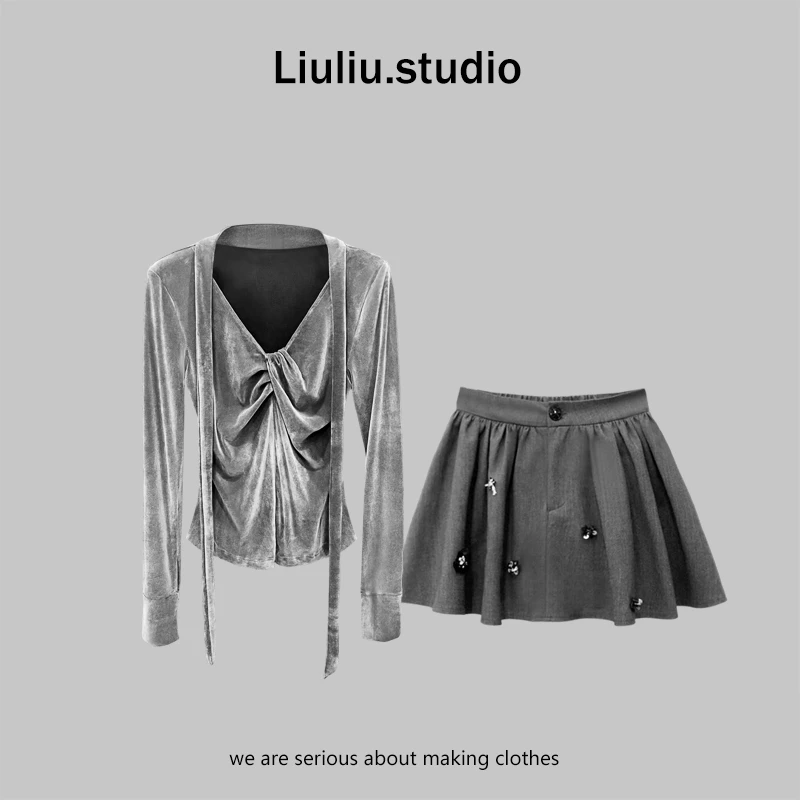 LiuLiu定制【冷灰丝绒】设计师扭结显瘦丝绒上衣+显瘦半身裙套装