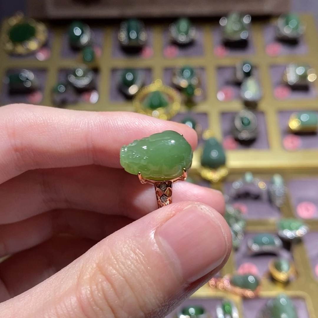 和田玉（碧玉）未镶嵌戒指