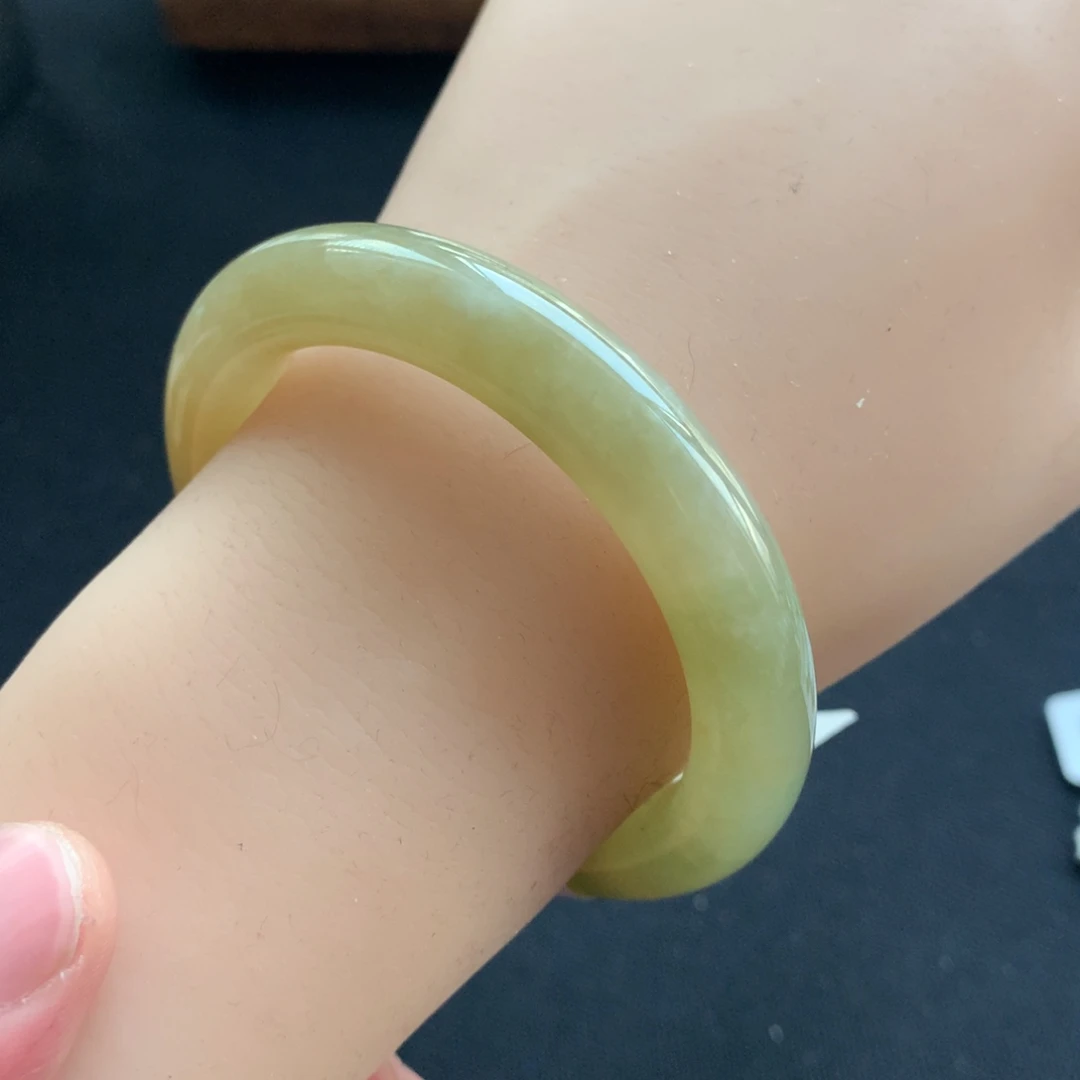 翡翠未镶嵌手镯16号51圆