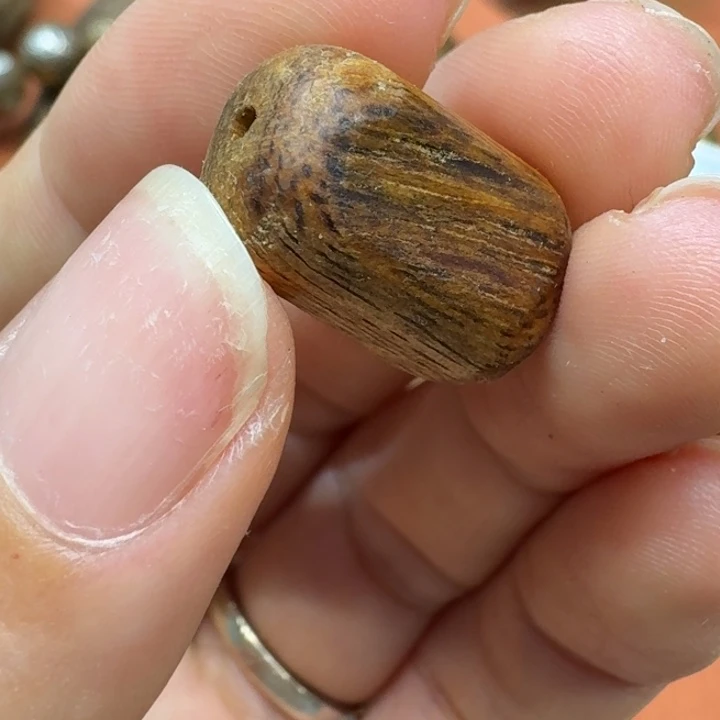 大叶紫檀（黑酸枝木类）